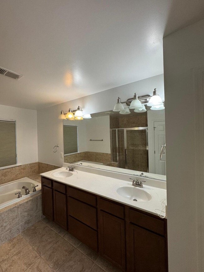Building Photo - 24877 Myers Glen Pl