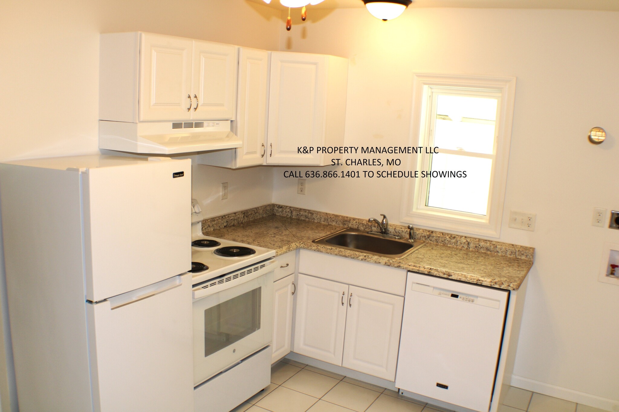 Building Photo - 404 Tecumseh St