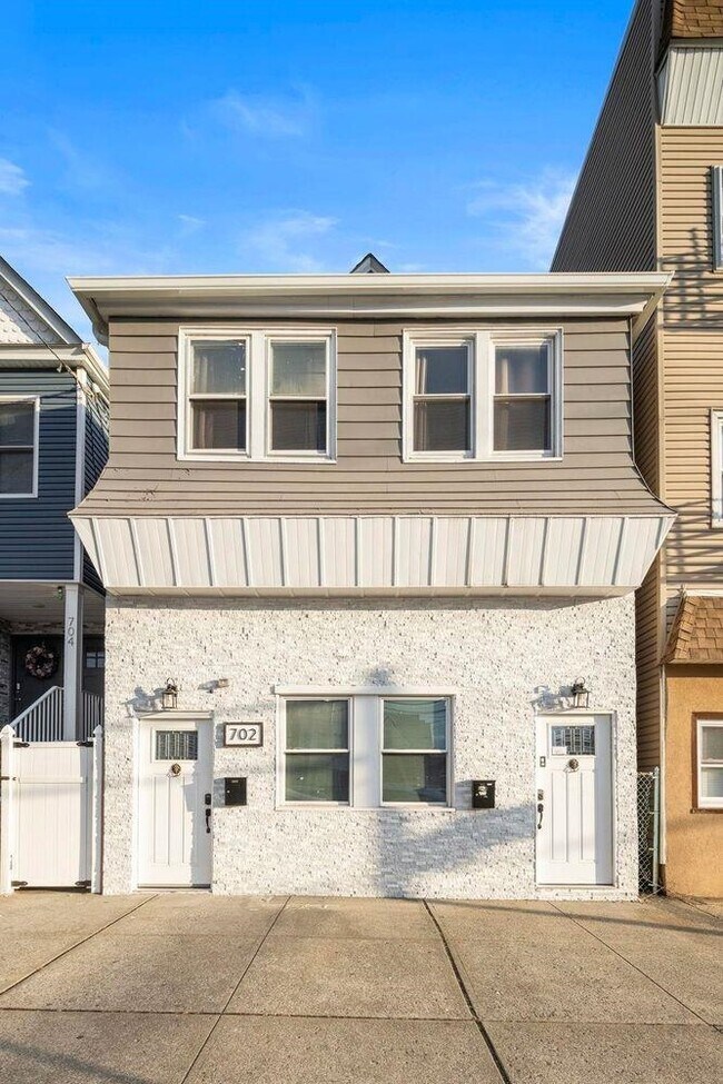 Building Photo - 702 John F. Kennedy Blvd