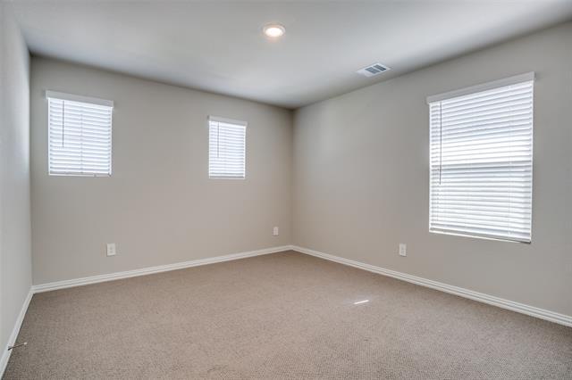 Building Photo - 1210 Mahogany Dr