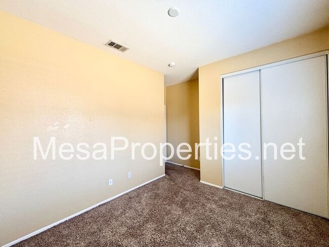 Building Photo - 15219 Hallmark Ln