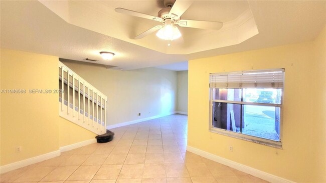 Building Photo - 4935 Tradewinds Ter