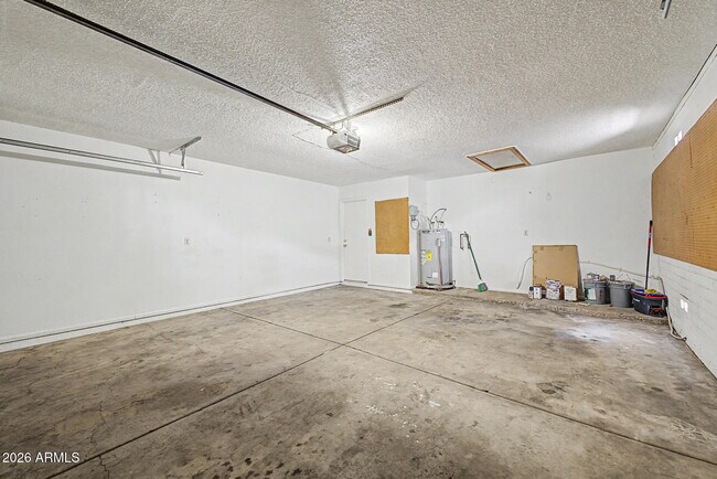 Building Photo - 17213 N 35th Dr
