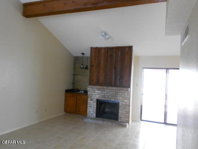 Building Photo - 7041 Orizaba Ave