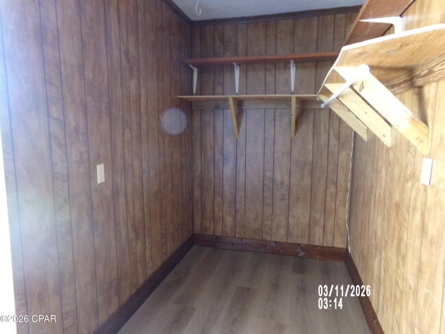 Building Photo - 6909 Winona St