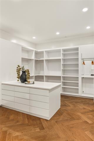 Building Photo - 1530 Meeting St