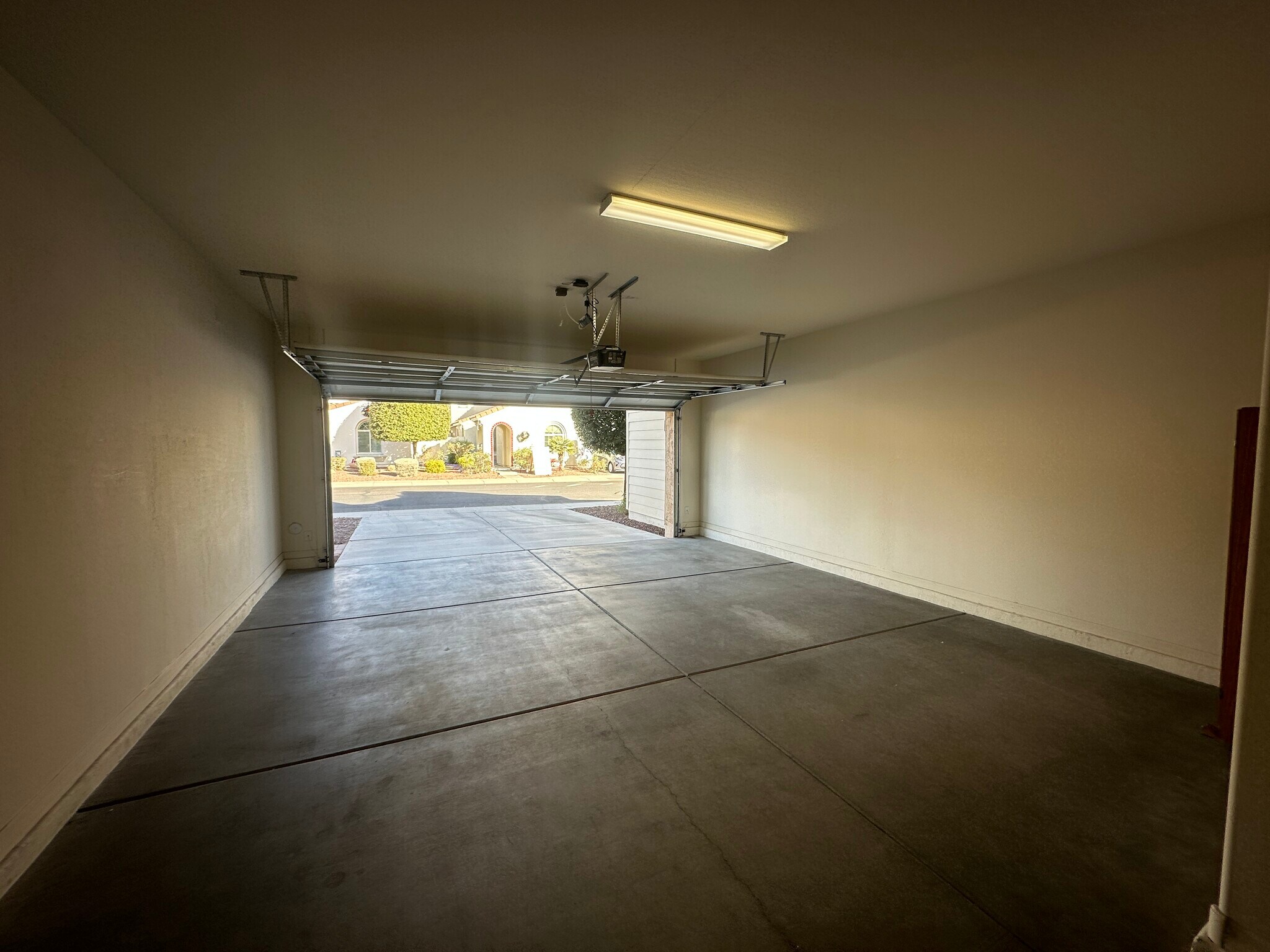 Building Photo - 4717 W Sweet Iron Pass