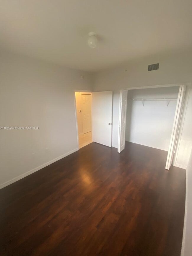 Building Photo - 6380 NW 114th Ave