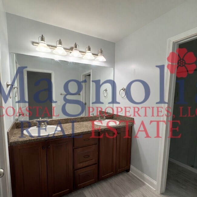 Building Photo - 4 bedrooms in the City of Richmond Hill - Close to I-95 and Fort Stewart