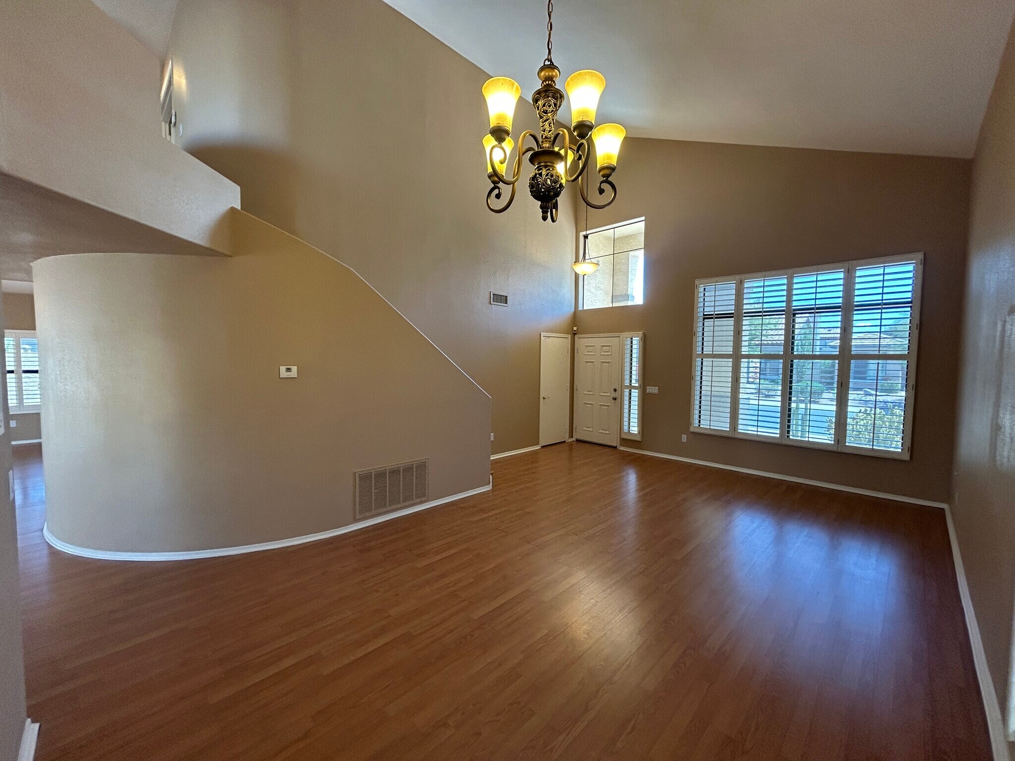 Building Photo - 4334 E Anderson Dr