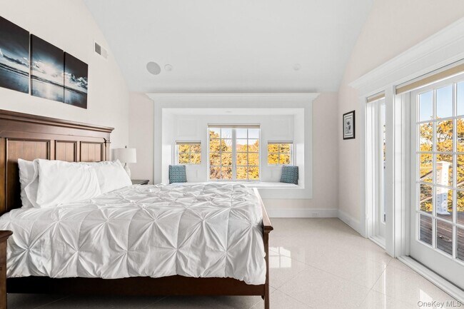 Building Photo - 17 Ludlow Ln