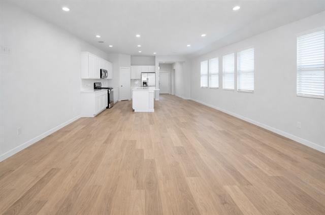 Building Photo - 3708 Valwood Dr