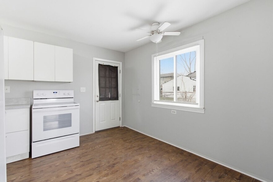 Building Photo - 125 Sheffield Dr