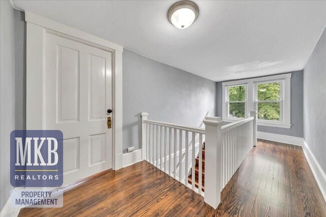 Building Photo - 3 Bedroom in Salem City