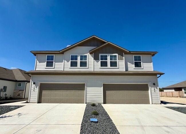 Building Photo - Want luxury living in the Far West ...Look no further...Amanda Park is it!