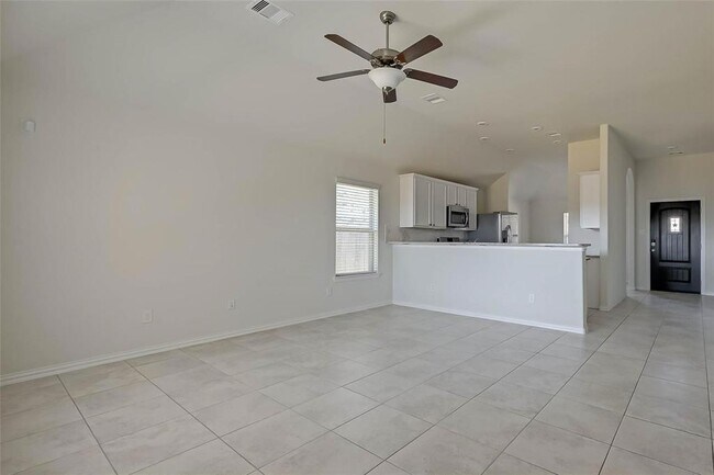 Building Photo - 20323 Creekdale Bend Dr