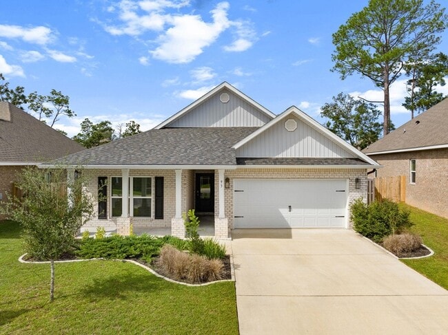 Primary Photo - 93 Eagles Nest Dr