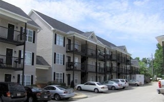 Building Photo - 535 W Glenn Ave
