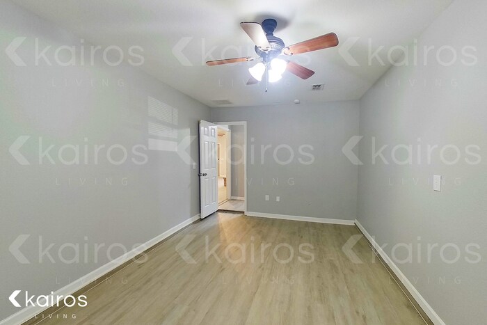 Building Photo - 3807 S Williams St