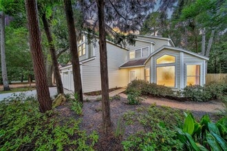 Building Photo - 35 Shallow Pond Pl