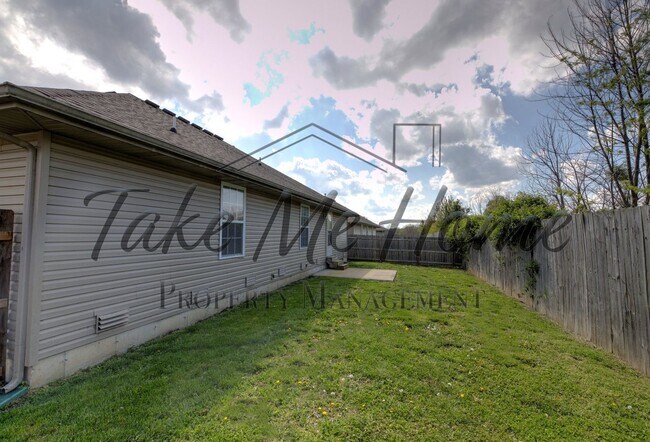 Building Photo - 3 Bedroom in Republic!