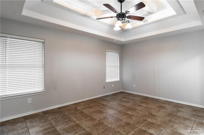 Building Photo - 4616 Xanthisma Ave W