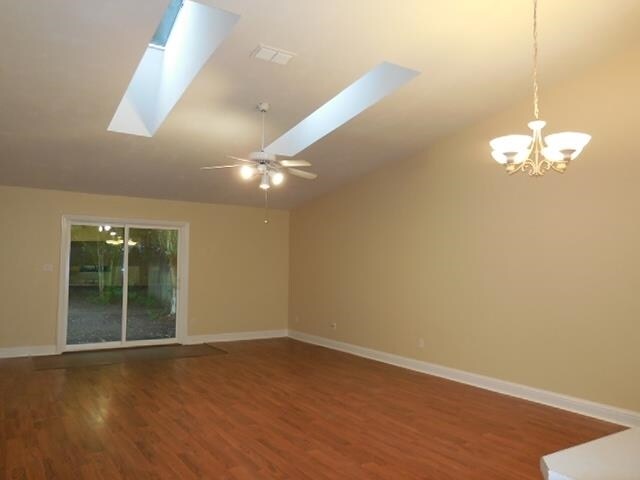 Building Photo - 2939 Royal Palm Way