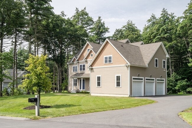 Building Photo - 121 Taylor Farm Rd