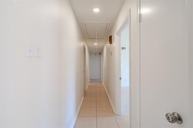 Building Photo - 3325 Shady Hollow Ln