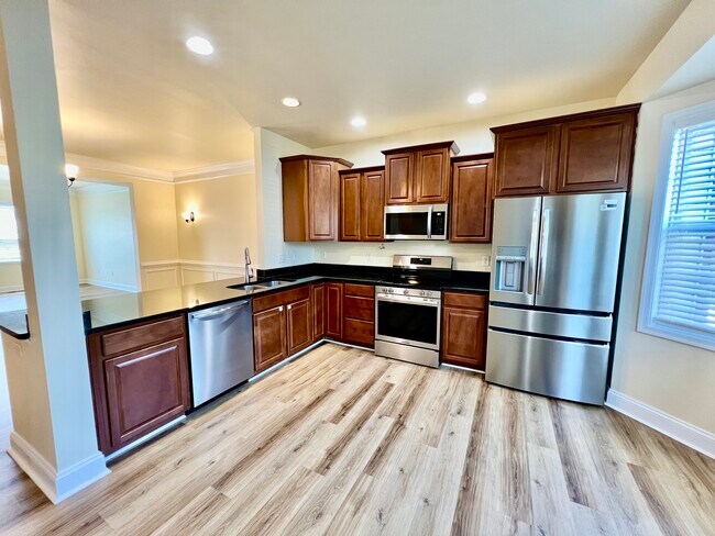 Building Photo - 229 Whitley