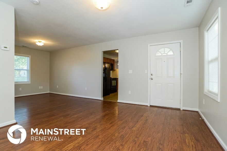 Building Photo - 8524 W 86th St