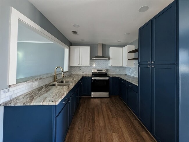 Building Photo - 4110 Lowman St