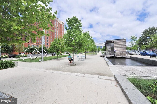 Building Photo - 1000 New Jersey Ave SE