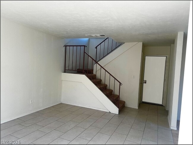 Building Photo - 4338 Caliente St
