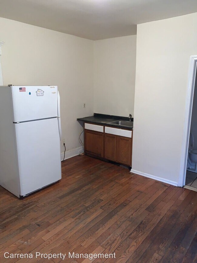 Building Photo - 116-118 Catherine St