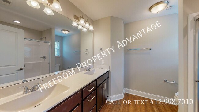 Building Photo - Arden Farms - 2BD Townhome