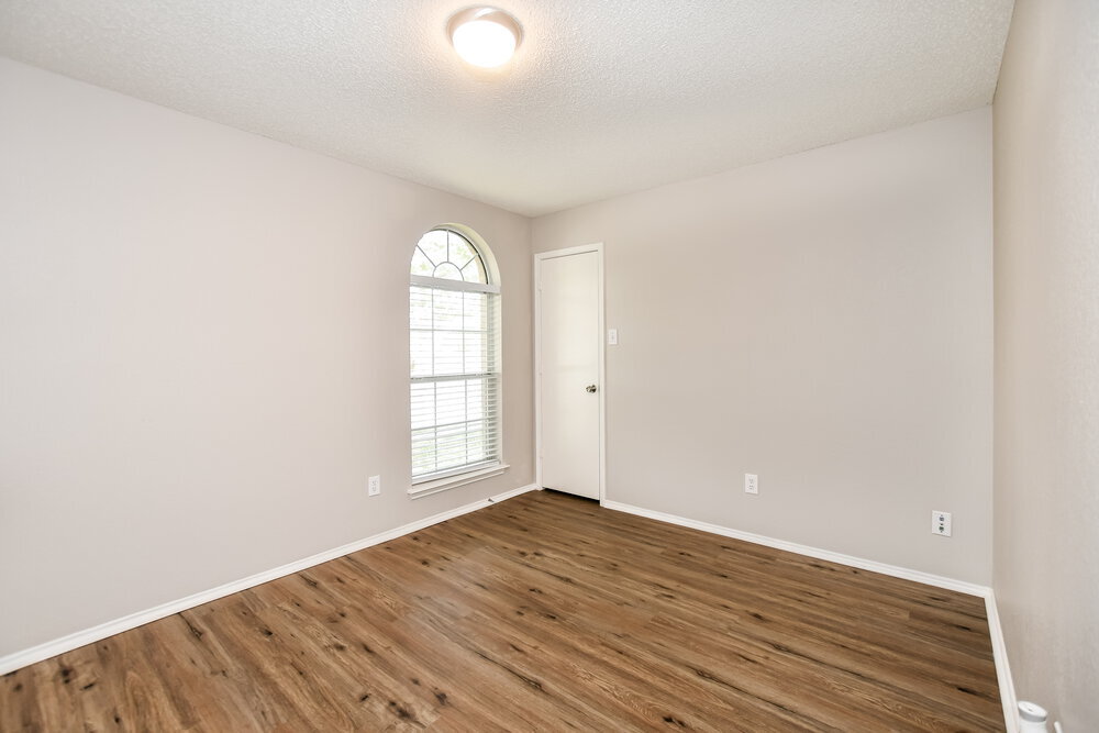 Building Photo - 2632 Bent Brook Dr