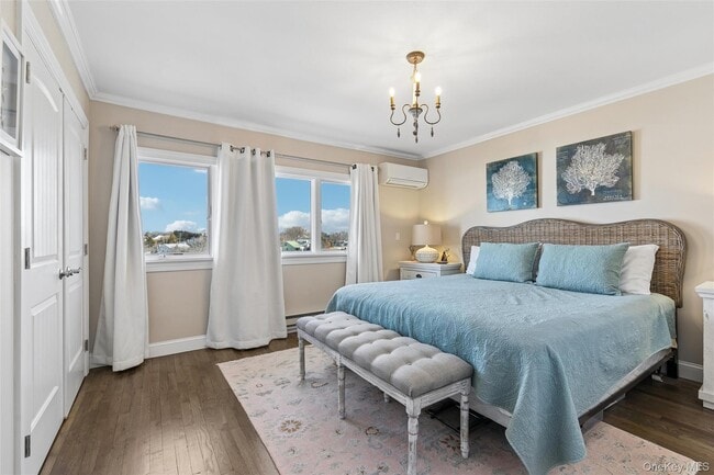 Building Photo - 3013 Mitchell Rd