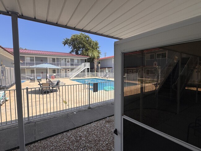 Building Photo - 1664 Beach Blvd