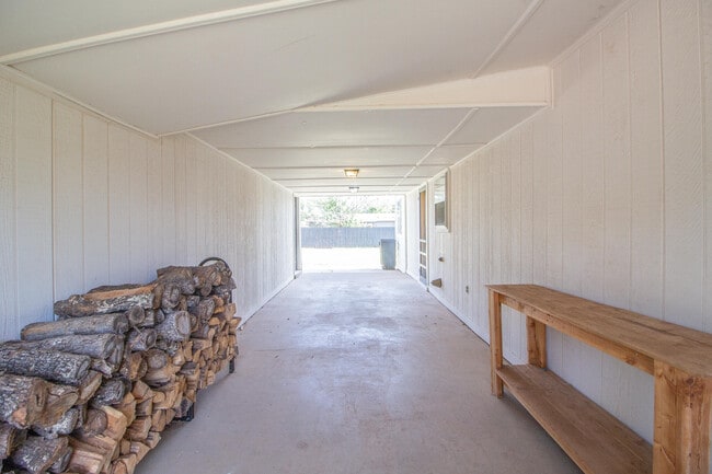 Building Photo - 4814 10th St