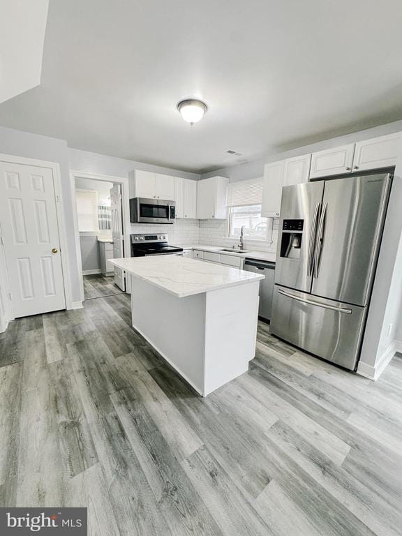 Building Photo - 6 Courtside Ln