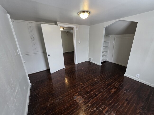 Building Photo - 16672 Lauder St