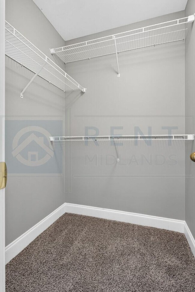 Building Photo - Townhouse in Hampton Forest