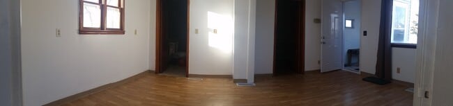 Building Photo - 31 2nd St NW