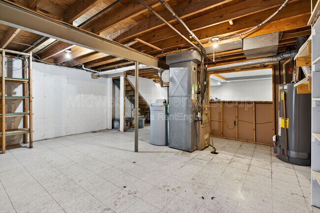 Building Photo - 90 Sutters Mill Rd