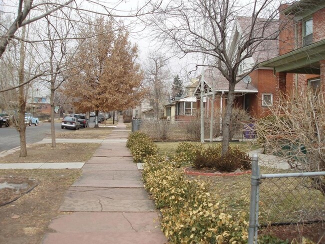 Building Photo - 3226 Bryant St