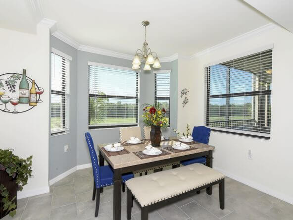 Dining with view of Golf - 17810 Gawthrop Dr