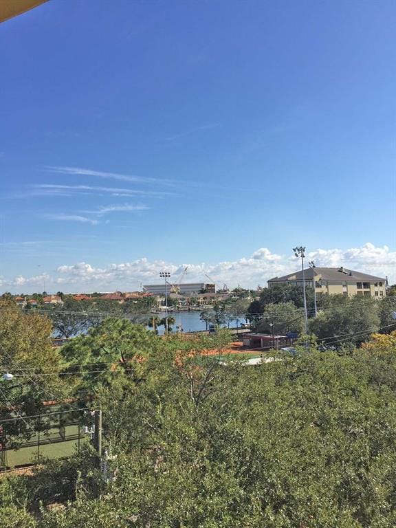 Building Photo - 160 Columbia Dr