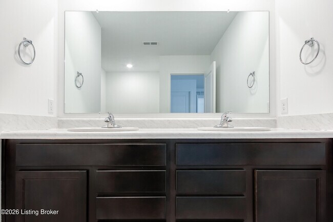 Building Photo - 17004 Meander Wy