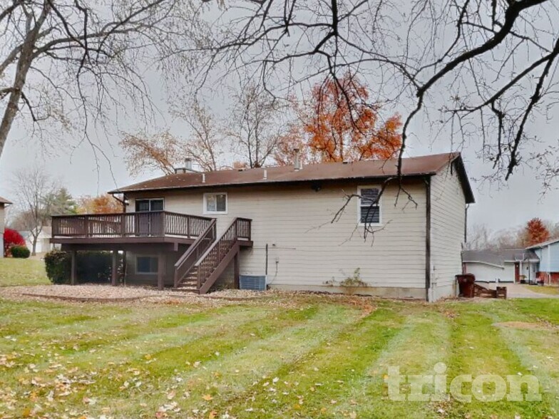 Building Photo - 14 Long Branch Ct